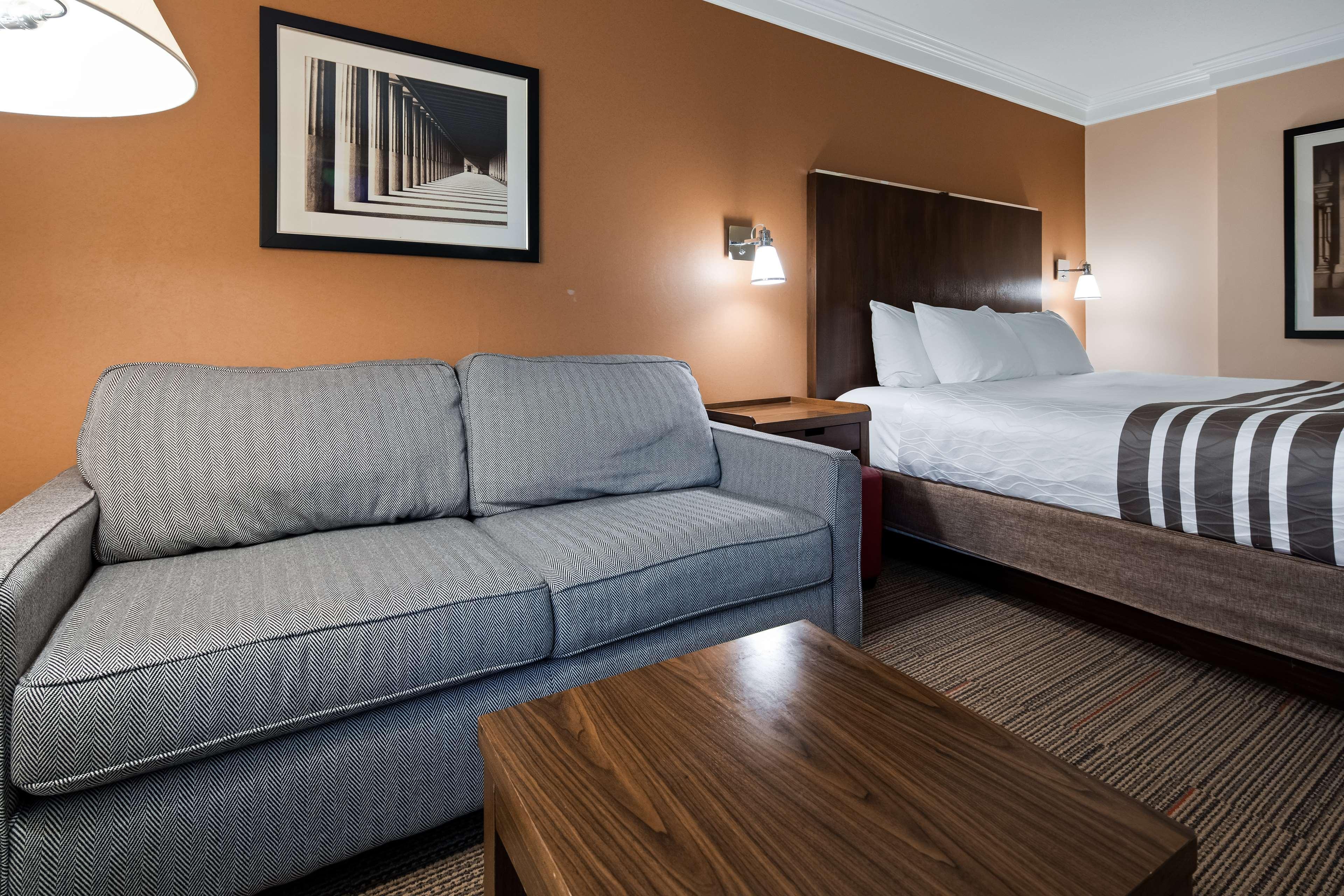 Best Western Plus Waterloo Exterior photo